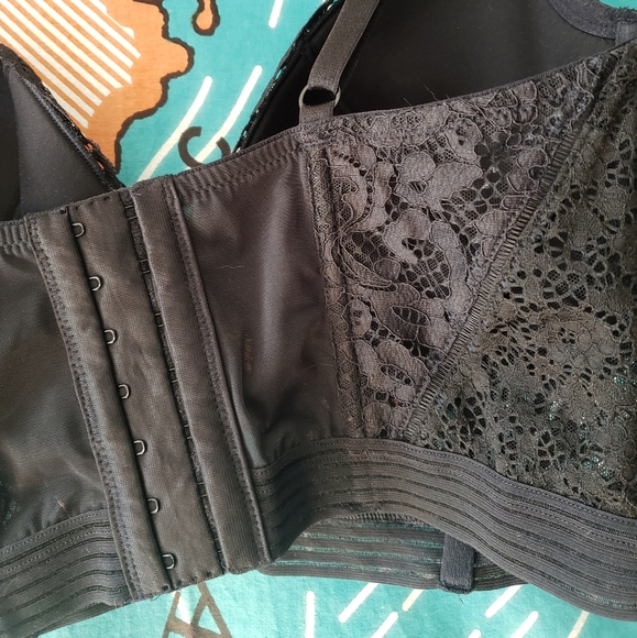 NWOT Victoria's Secret Long Line Plunge Bra - Picture 5 of 5